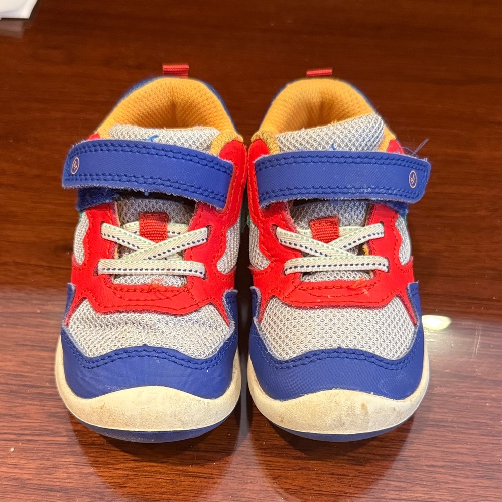 Stride Rite Sneakers - Picture 2 of 4